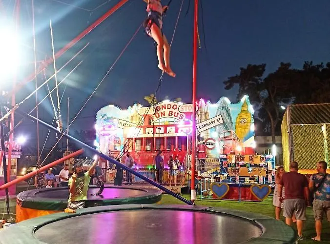 Mansion Of 120 M2, With High Ceilings And Big Yard